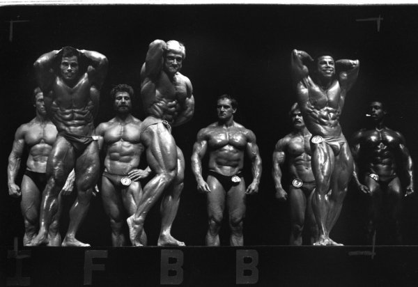 Mr-Olympia-Vintage-Original-Hand-Made-BW-8X10 7