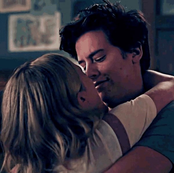 bughead-riverdale (2)