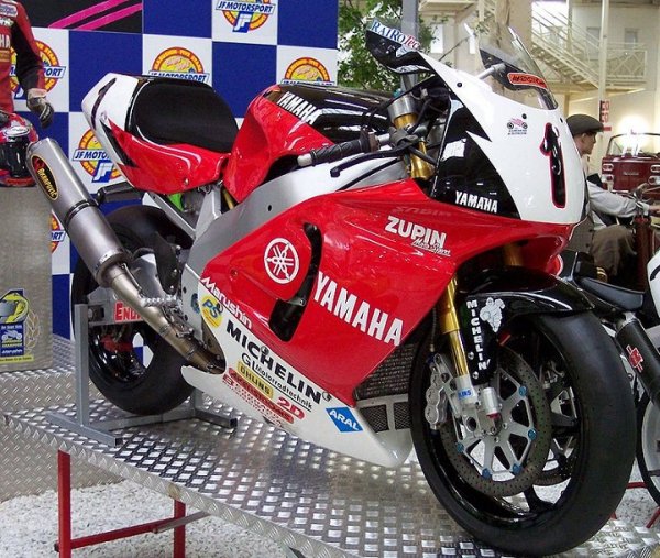 Yamaha YZF 750 SP