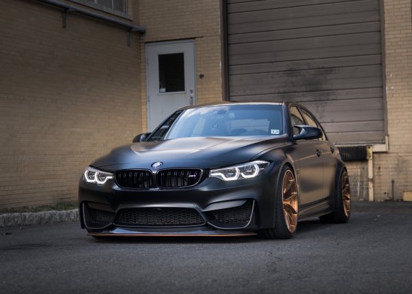 bmw-m3-f80-black-sight-led