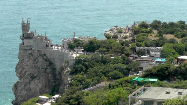 07.28.1231Yalta,Gaspra,Swallow's Nest decorative castle
