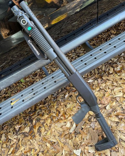 MOSSBERG 590 SHOCKWAVE