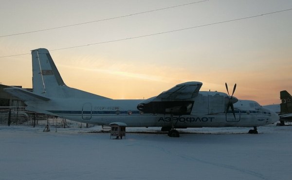 Ан-24Б (2)