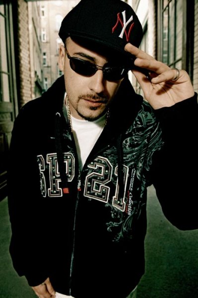 Sido - Sido - Opa (Musikvideo) (Remix)