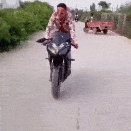 Деревенский понтарез на менималках