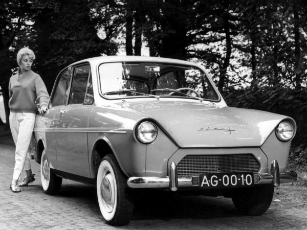 DAF 600 (1958г.)