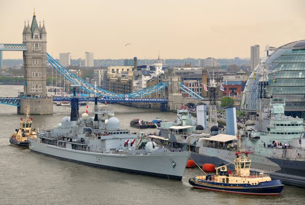 IMG viter59 HMS Edinburgh 2013