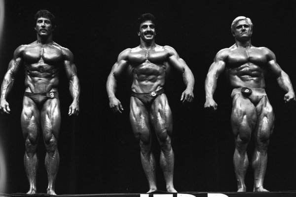 Mr-Olympia-Vintage-Original-Hand-Made-BW-8X10 2