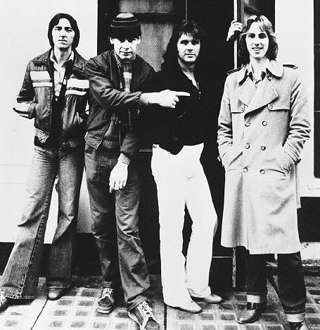 U.K. - Road Runner