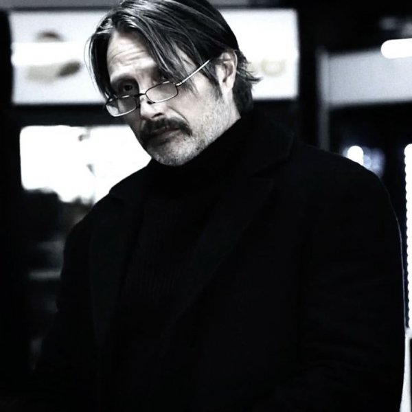 Mads Mikkelsen