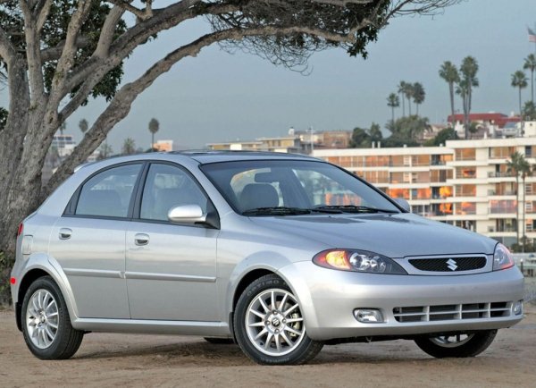 SUZUKI RENO (2004г.)