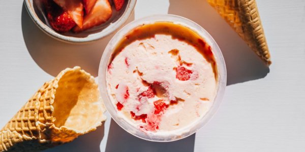 Клубника на зиму - со сгущёнкой