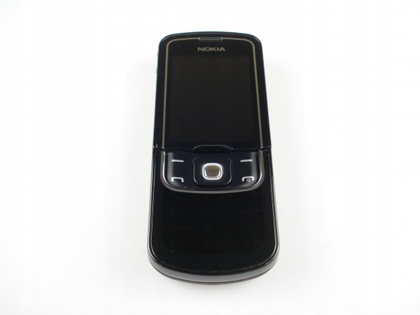 NOKIA-8600-LUNA