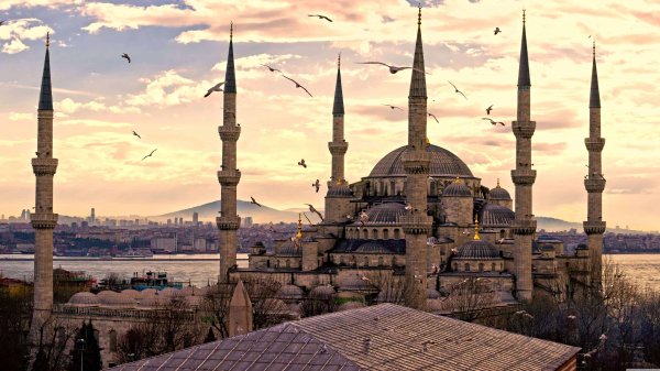 Sultan-ahmed-mosque-istanbul-turkey