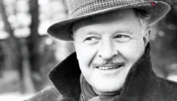 Чудак. Н.Хикмет