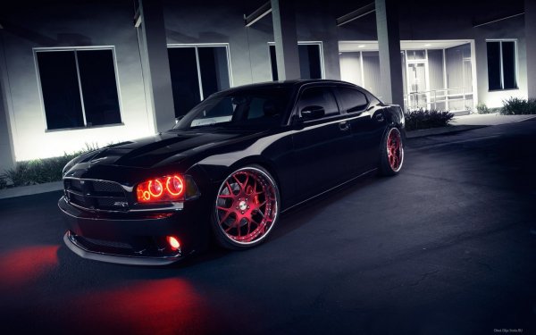 dodge-charger-srt8