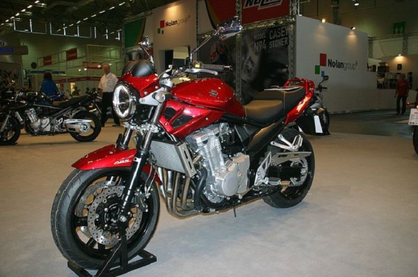 Мотоцикл Suzuki Bandit 1250SA