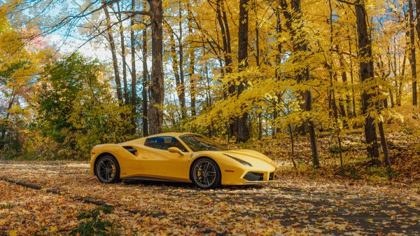 Ferrari-488-spider-70th-anniversary-bold