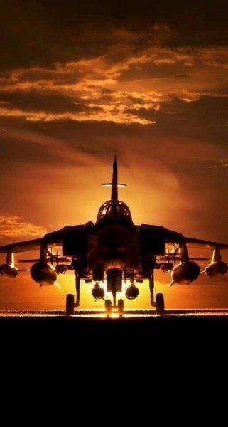 TOP GUN