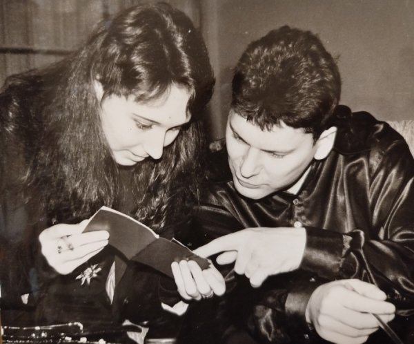 Юрий Клинских с журналисткой