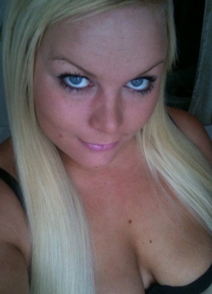 F4DEB7DF-A1FB-462F-9CEC-7F0DCF9CF40D