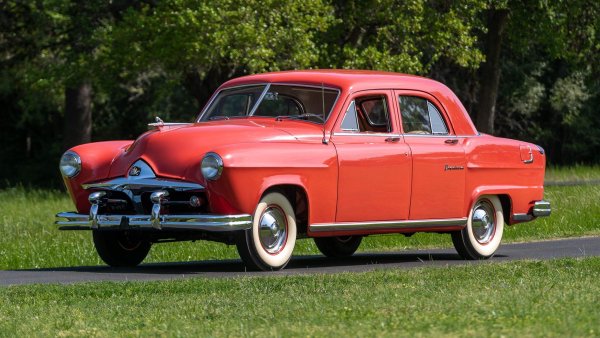 FRAZER STANDARD VAGABOND (1951г.)