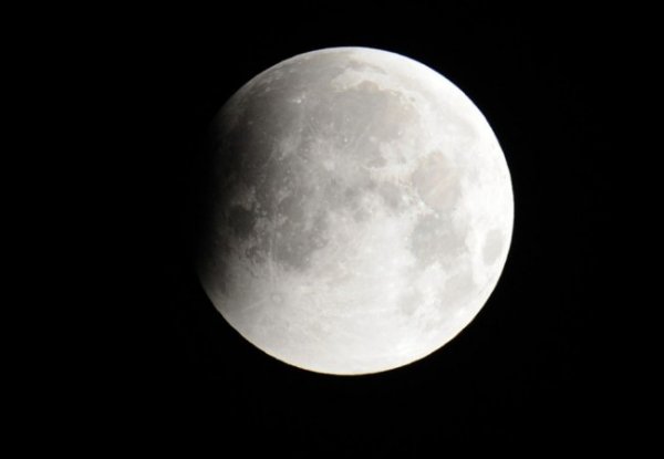 moon 090-960x665