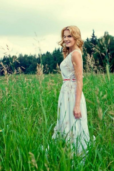 Женя Малахова