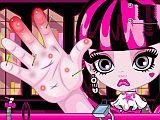 Draculaura Hand Doctor
