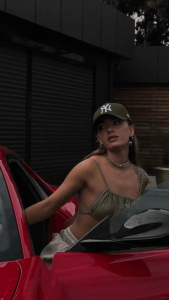 GIF 20240526 193946 101