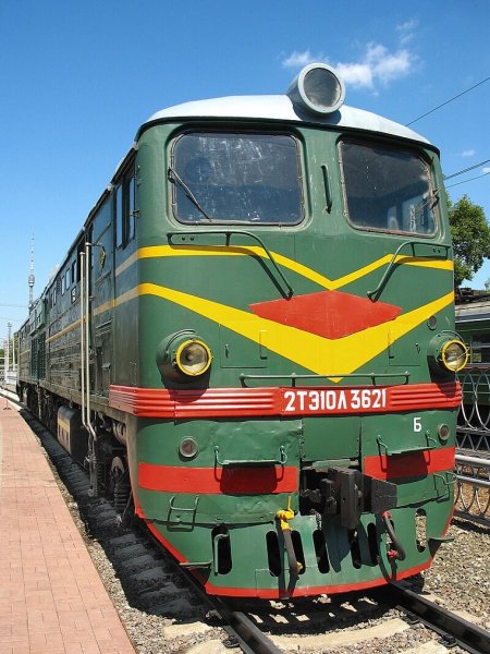 2TE10L-3621