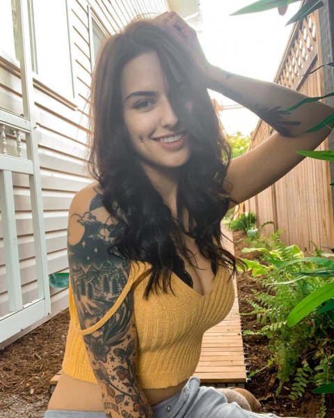 aa6ed0a6e3eadb98de0c9f926b1