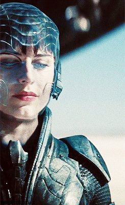 Faora (1)
