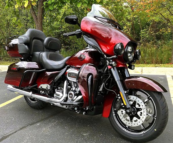 HARLEY-DAVIDSON CVO ULTRA LIMITED (2018г.)
