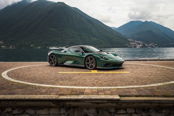 Pininfarina-2022-battista