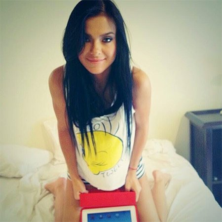 Лена Темникова