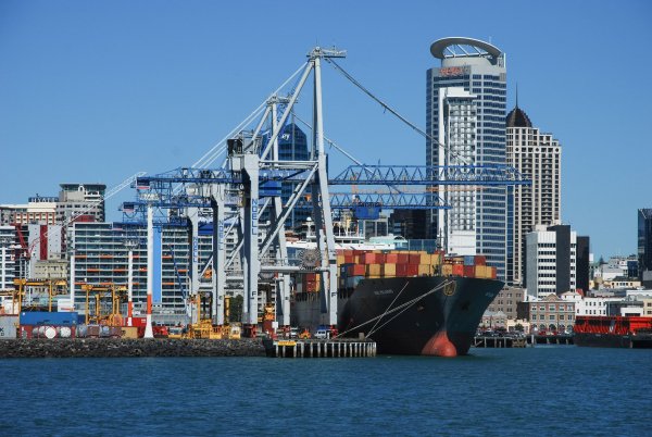 MSC Palermo at Auckland Port