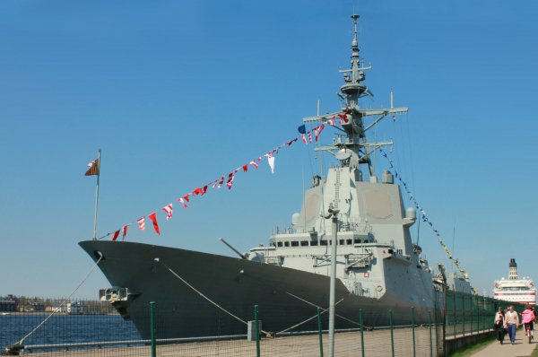 IMG viter59 Alvaro de Bazan F 101