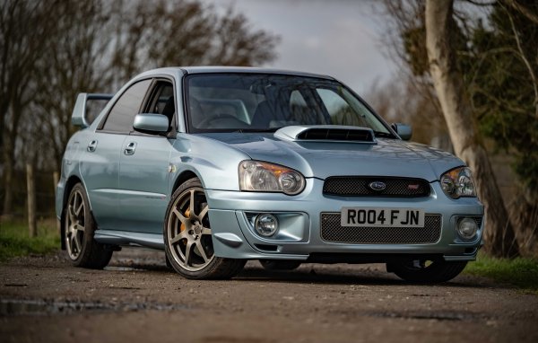 SUBARU IMPREZA WRX STi WR1 (2004г.)