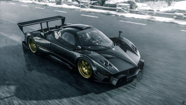 pagani-zonda-r-race-car-track