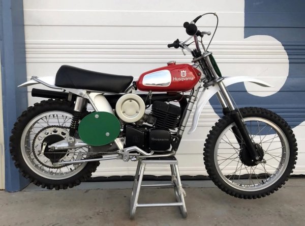 HUSQVARNA 250 CR MAG (1974г.)