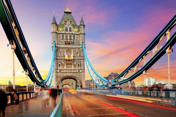 Shutterstock 181853102