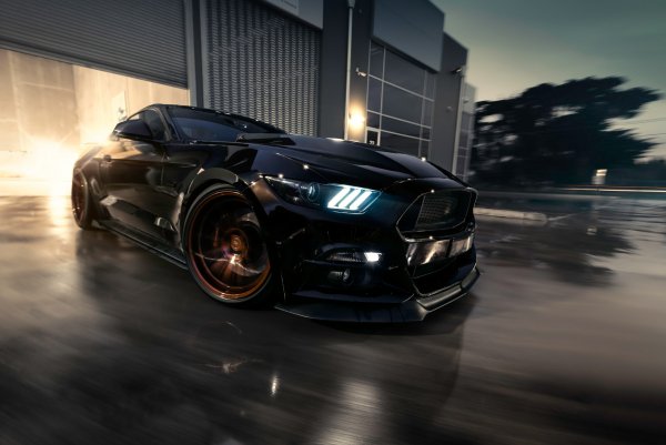 ford-mustang-gt-black-muscle-car