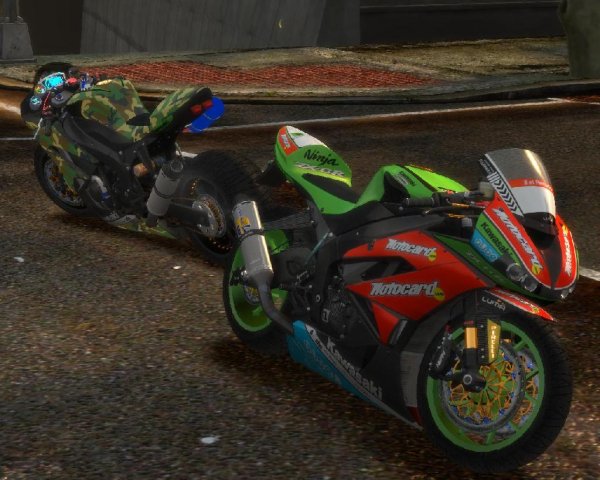 Kawasaki Ninja ZX-6R (pcj)
