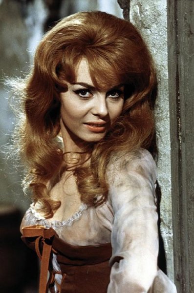 Анн и Серж Голон. Путь в Версаль часть 2