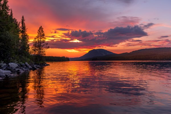 Sunrises and sunsets Mountains Lake Scenery 556221 6016x4016
