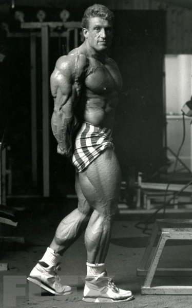 HFOOm4rAlHY