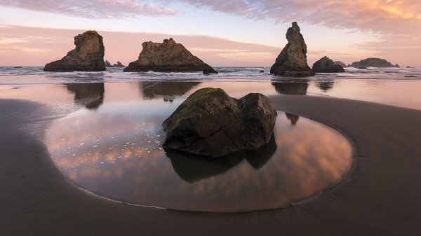 BandonBeach ROW2988253384 UHD