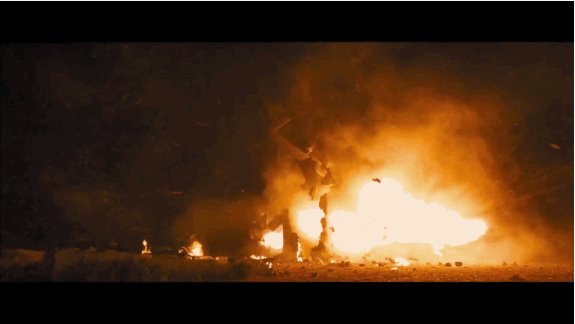 Skyfall-Explosion