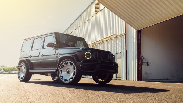 Black g-wagon-vossen-matte
